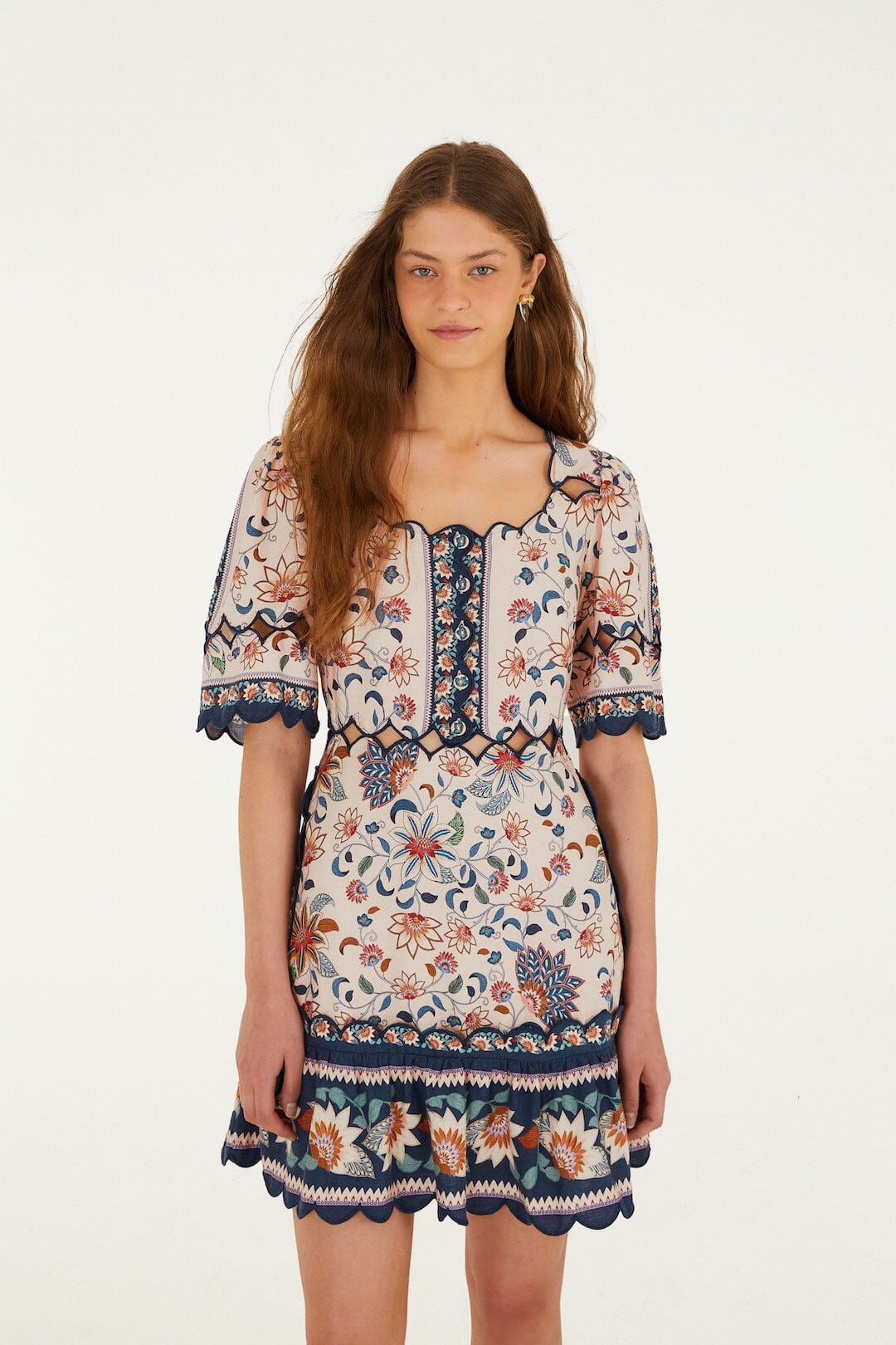 FARM Rio Shop Pink Floral Delhi Tapestry Scallop Cut-Out Mini Dress