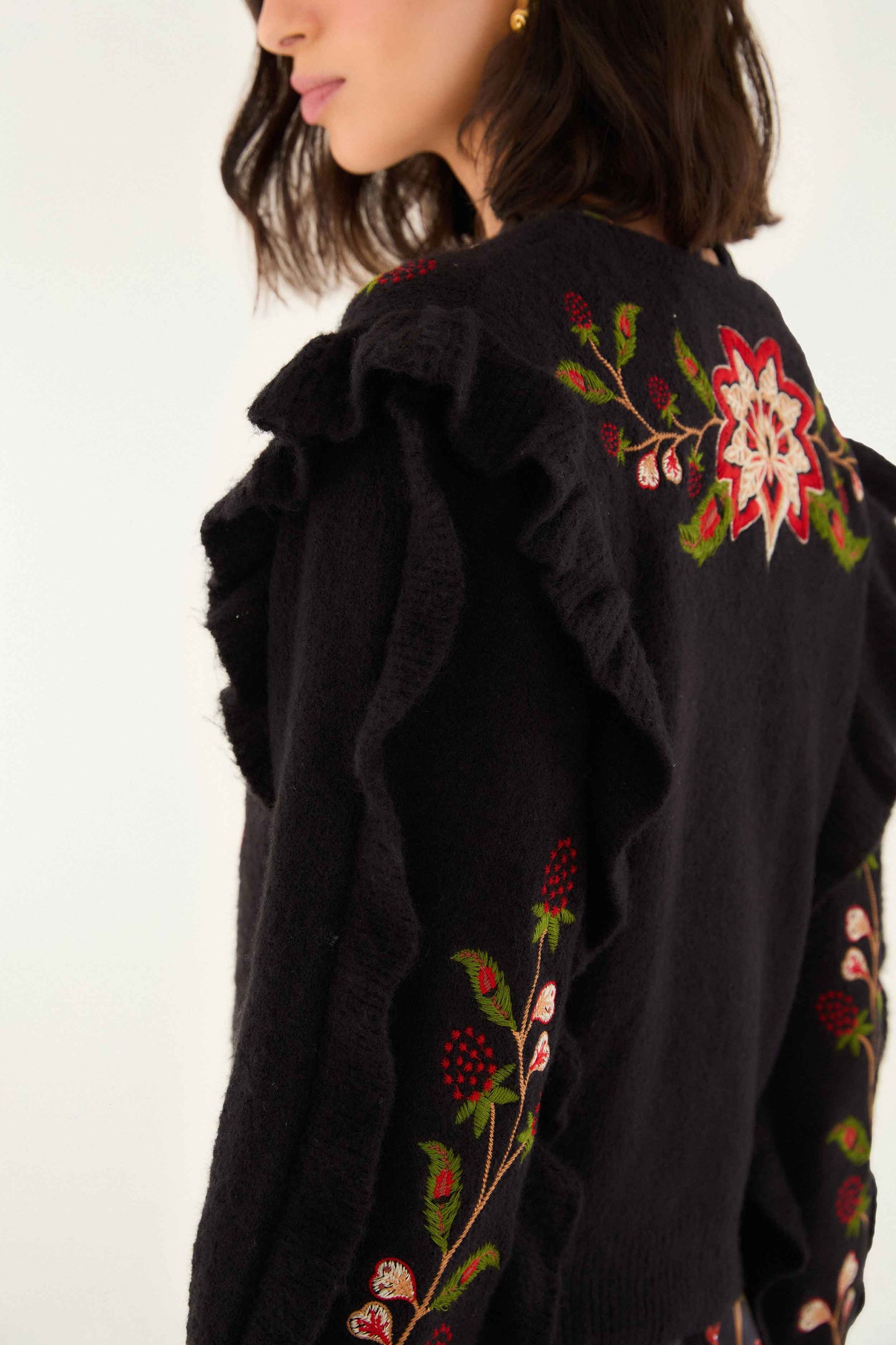FARM Rio Sale by Type Black Berry Embroidery Knit Cardigan
