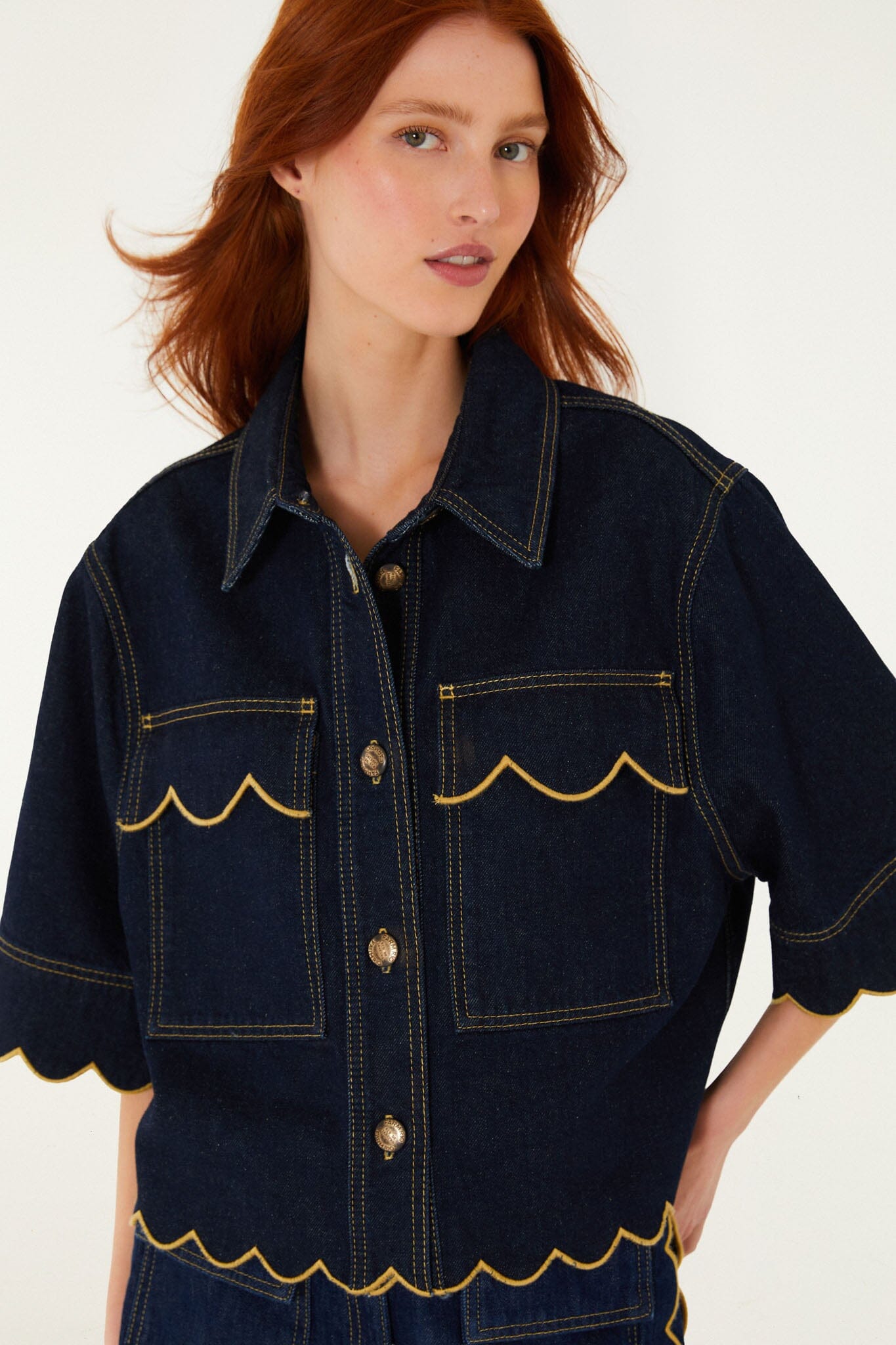 FARM Rio Shop Dark Denim Wavy Hem Short Sleeve Shirt