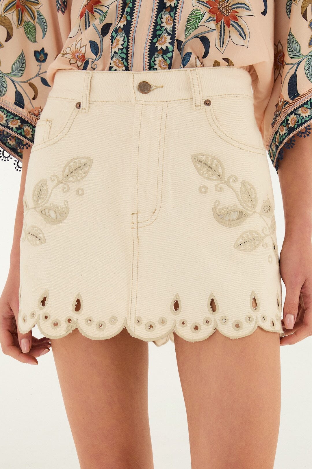 FARM Rio Shop Off-White Canva Scallop Richelieu Skirt