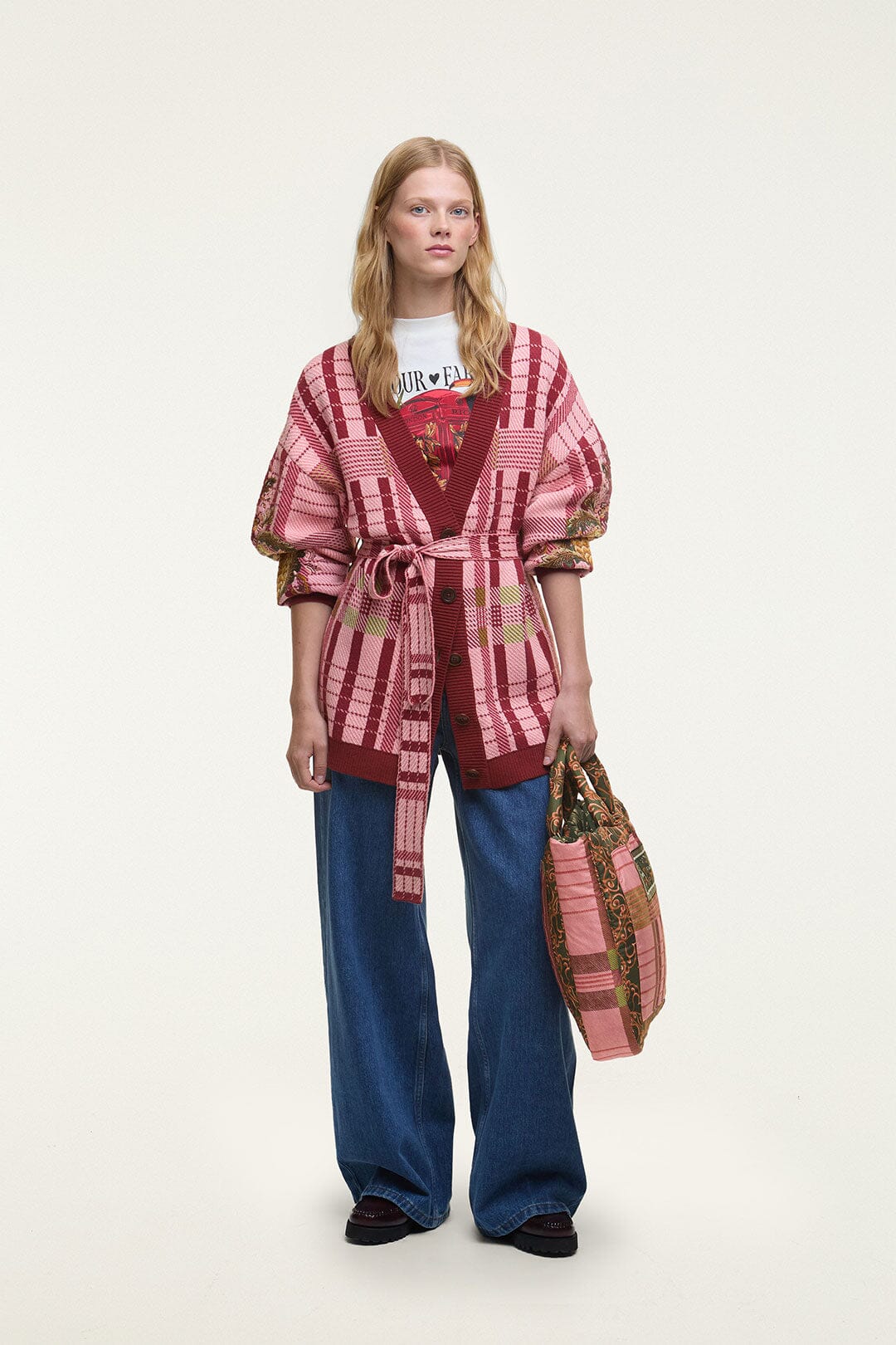 FARM Rio Shop Luisa Embroidered Cardigan