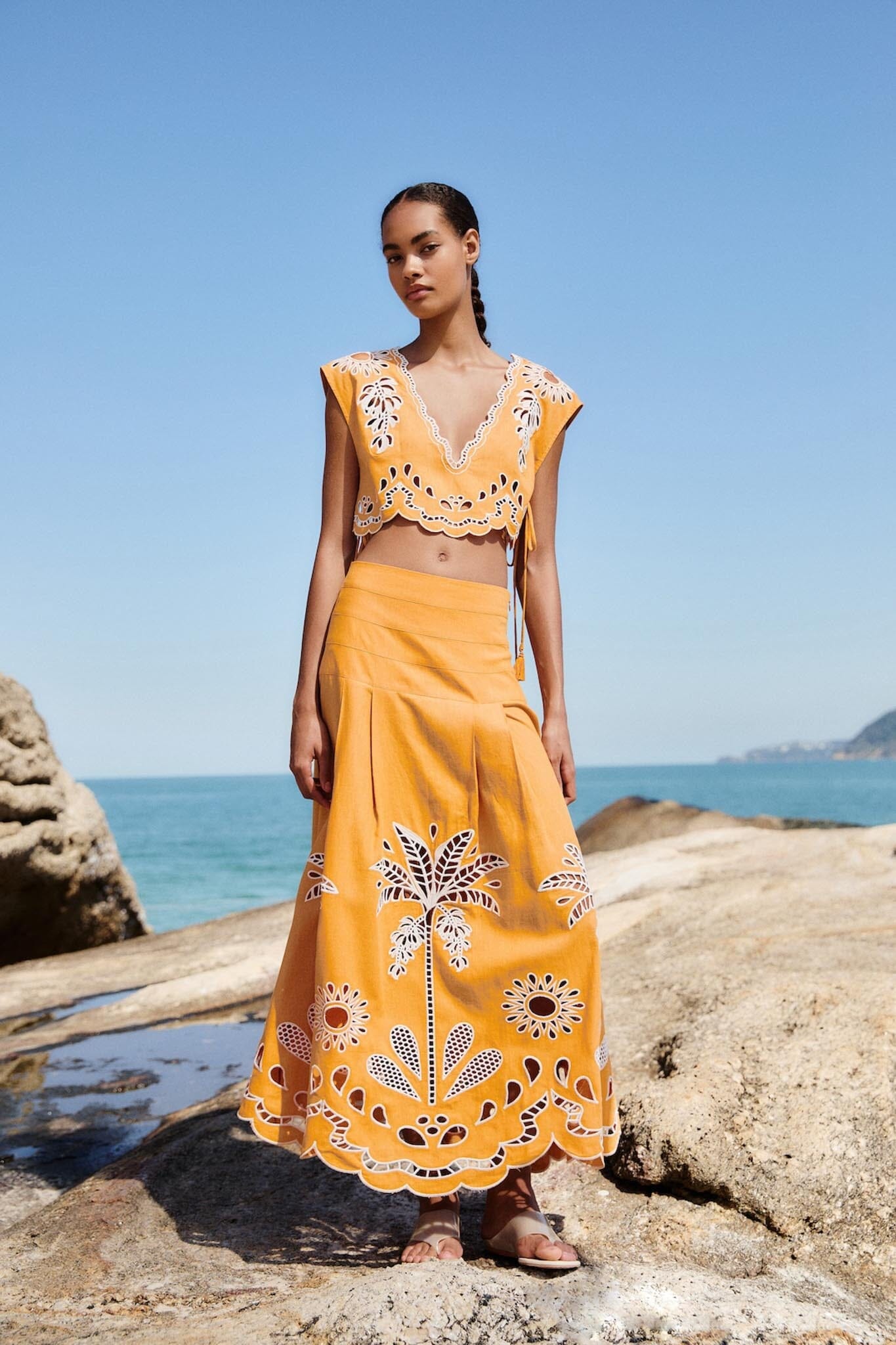 FARM Rio Shop Camel Tropi Embroidery Skirt