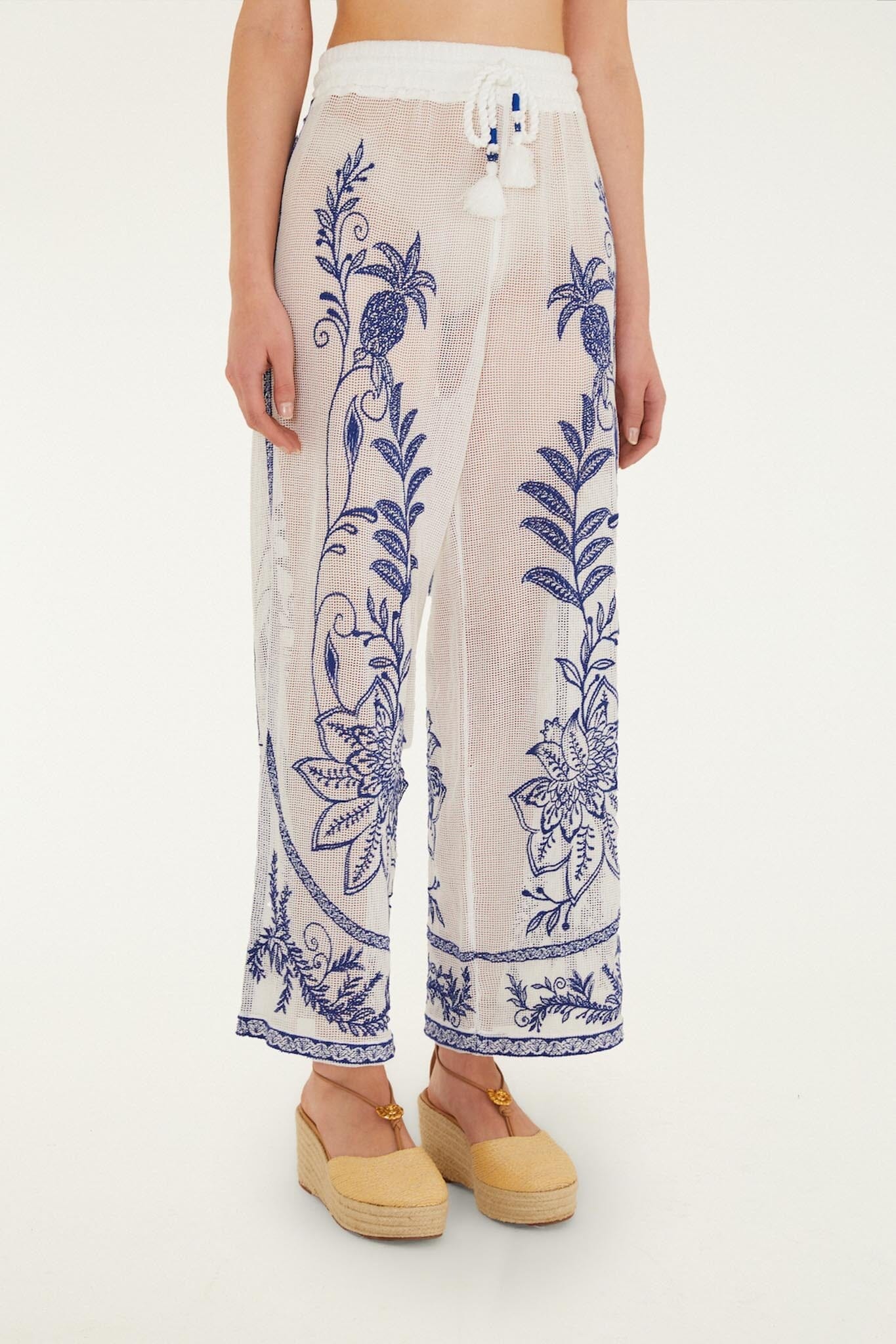 FARM Rio Shop Off-White Nina Embroidery Pants