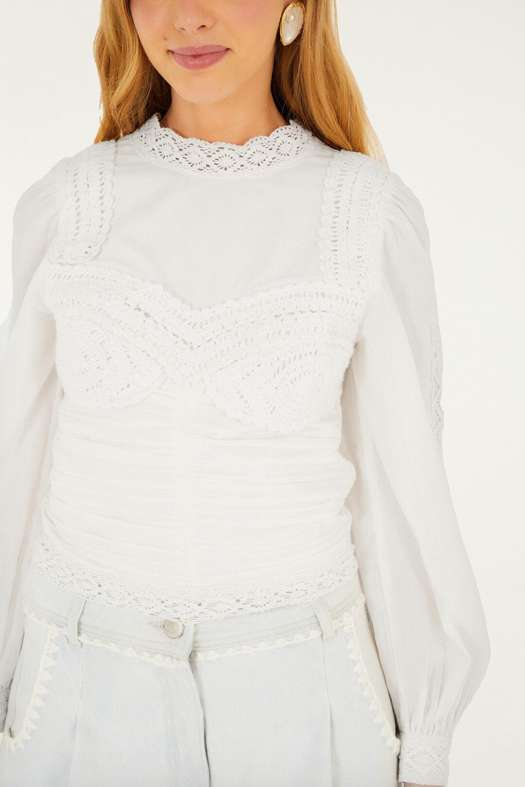 FARM Rio Sale Off-White Crew Neck Long Sleeve Crochet Blouse