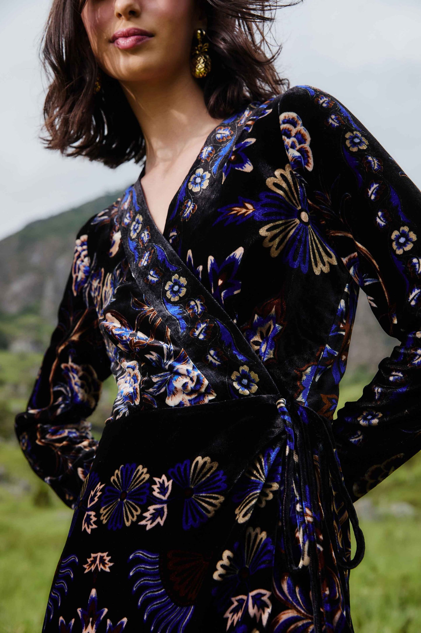 FARM Rio Sale Dresses Black Arabesque Mix Scarves Wrap Mini Dress