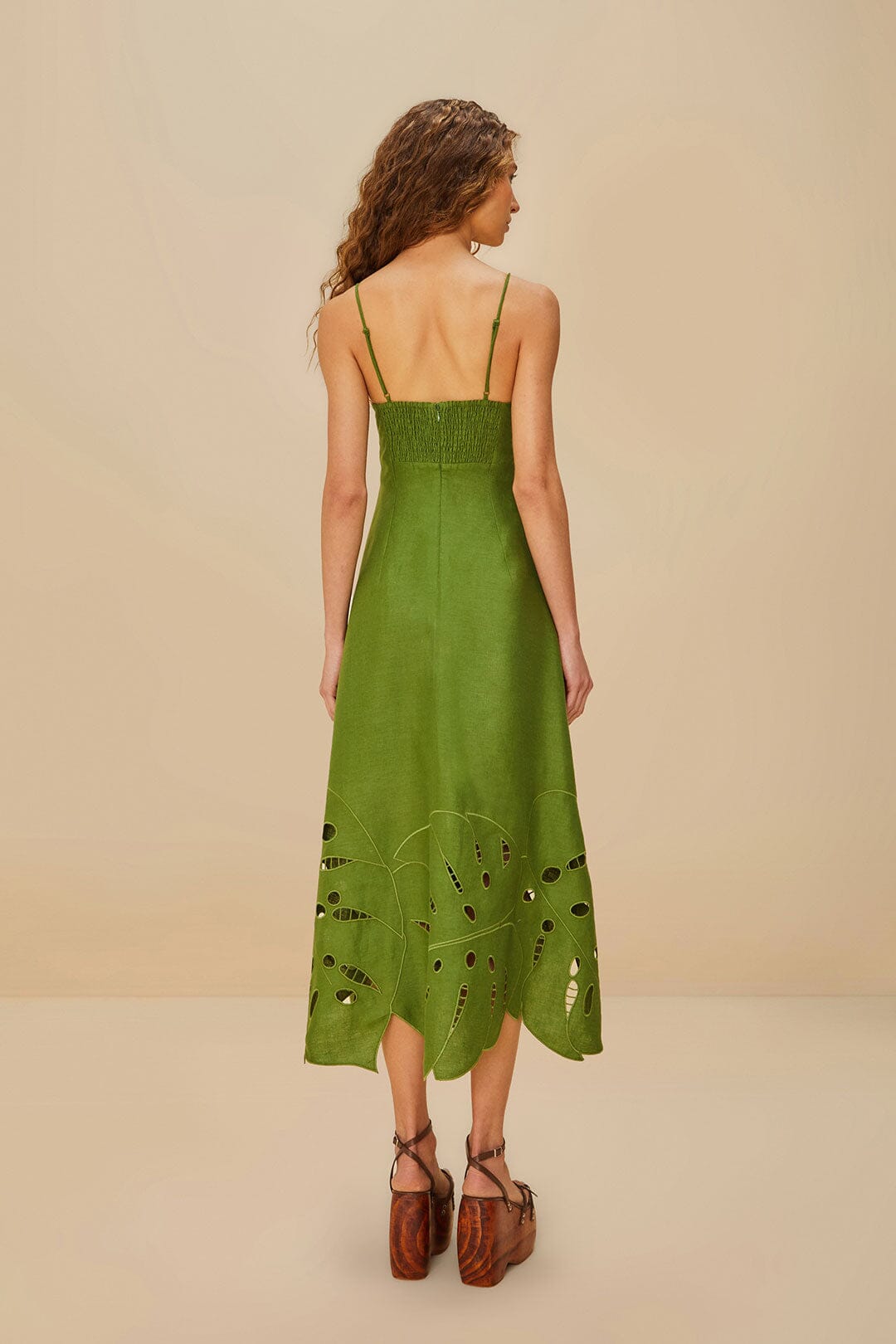FARM Rio Shop Green Monstera Embroidered Euroflax™ Premium Linen Midi Dress