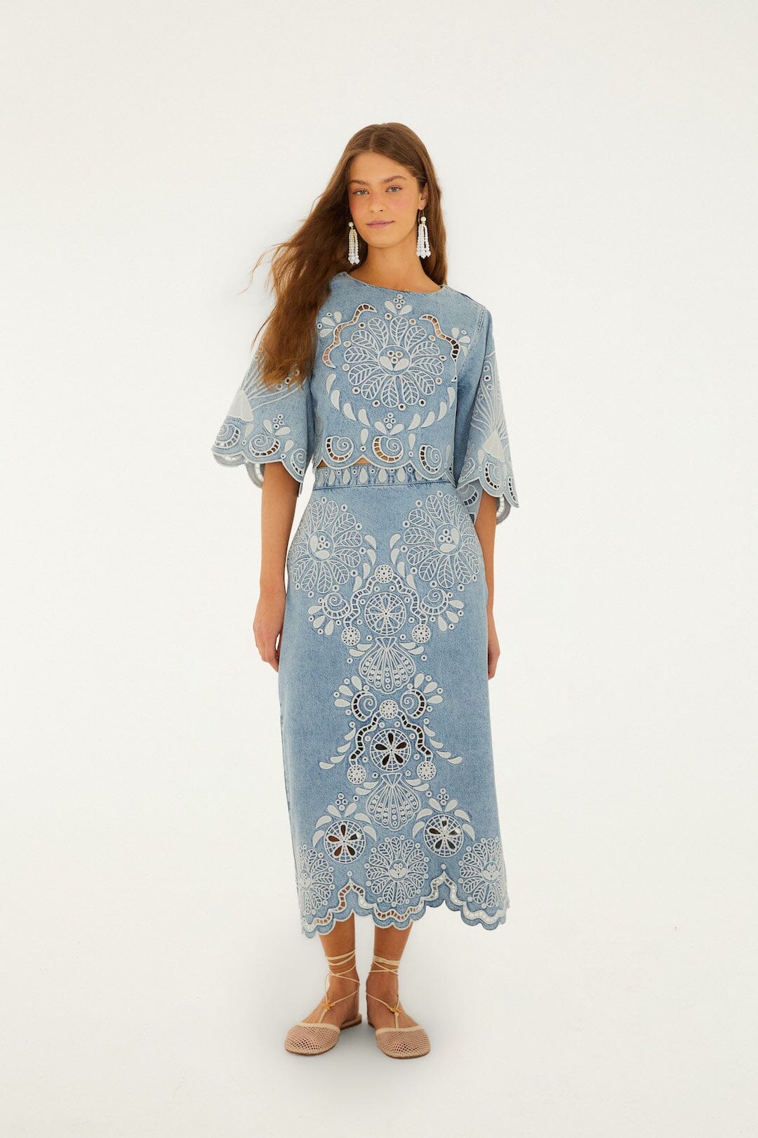 FARM Rio Shop Denim Richelieu Kimono Sleeves Cropped Blouse