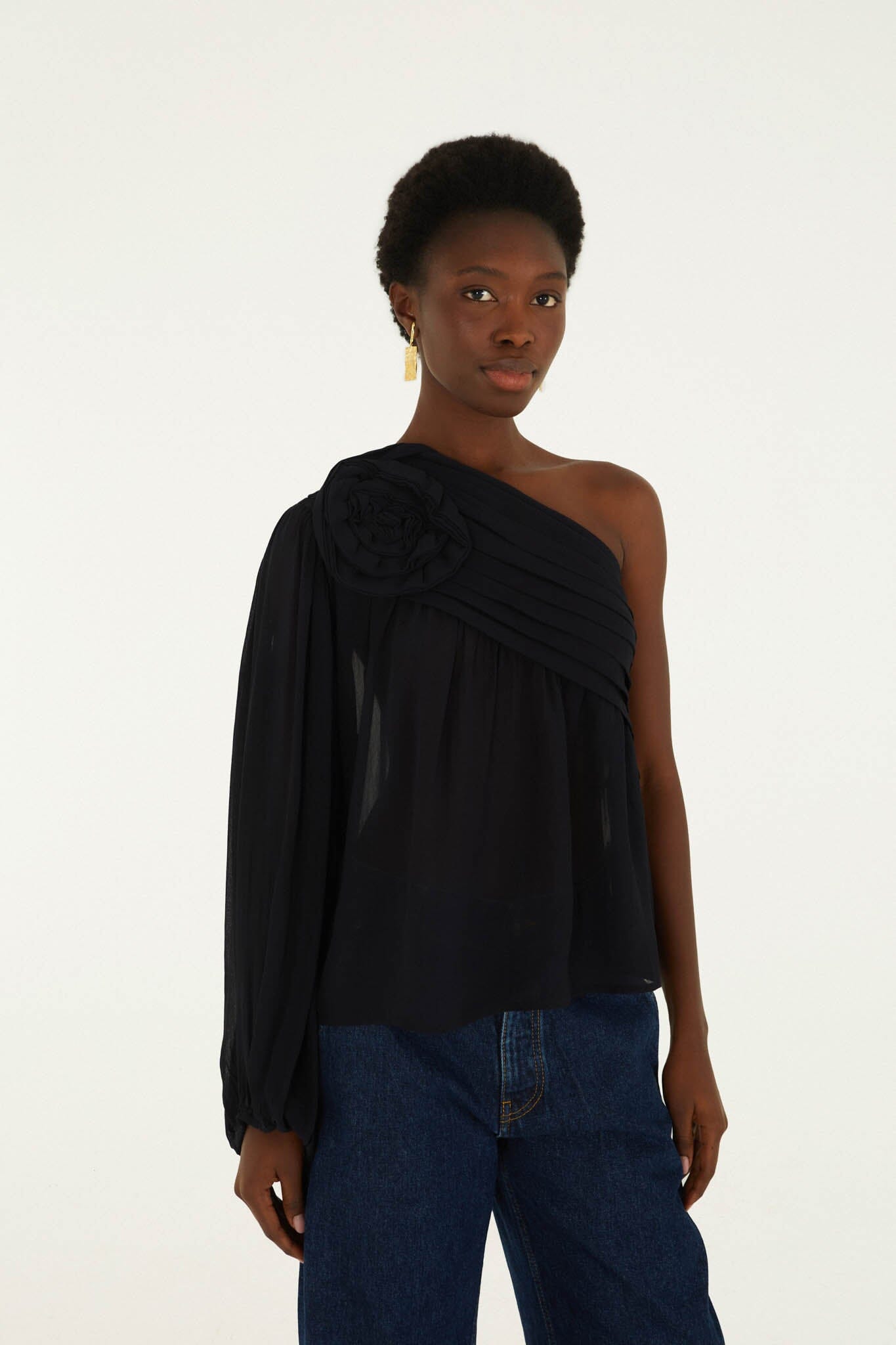 FARM Rio Shop Black Rose One Shoulder Blouse