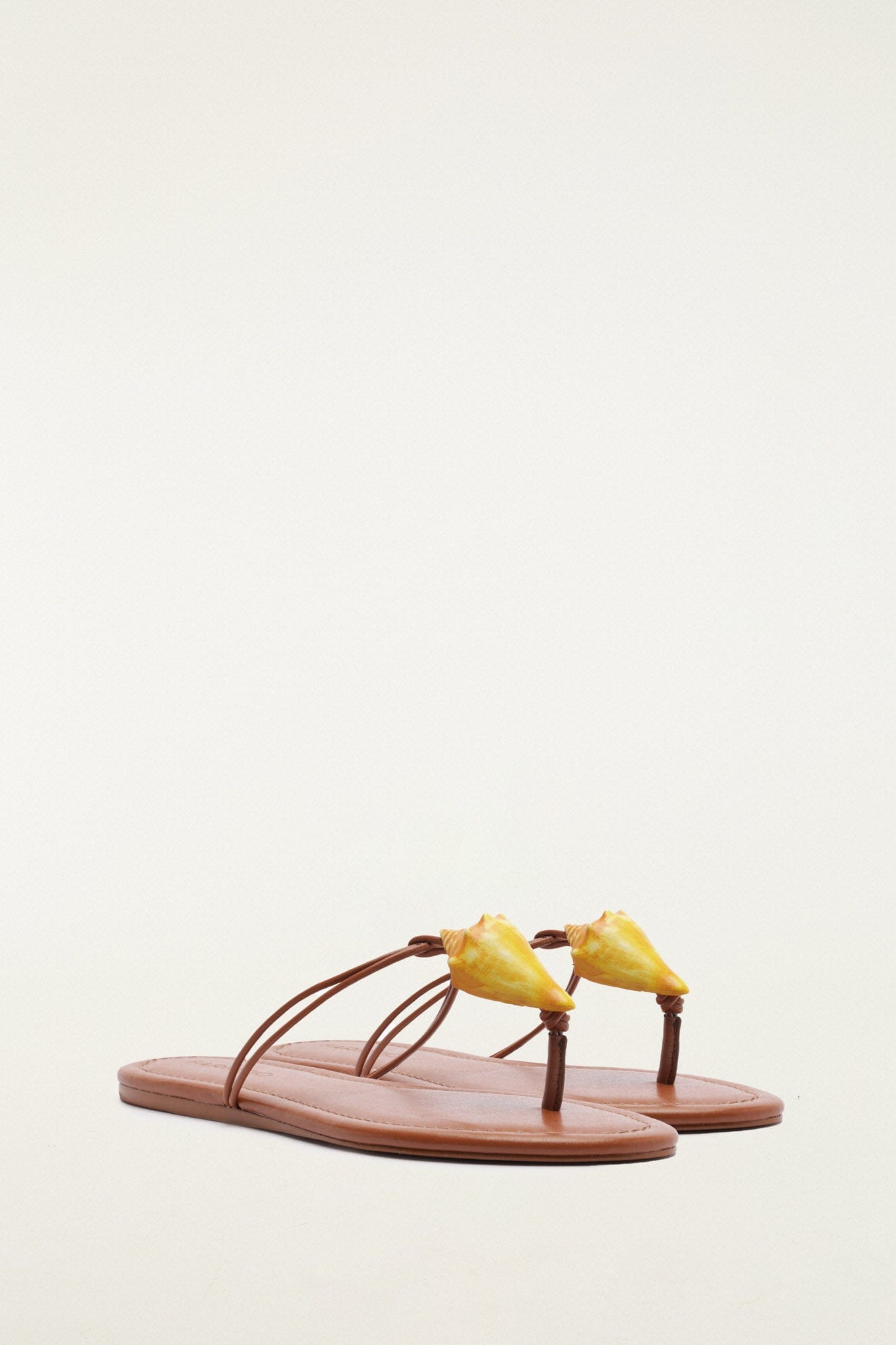 FARM Rio Shop Shell Flat Sandal